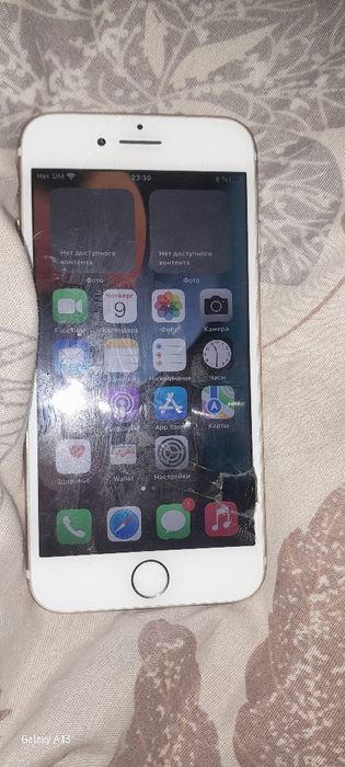 Айфон 7 ,разбит экран