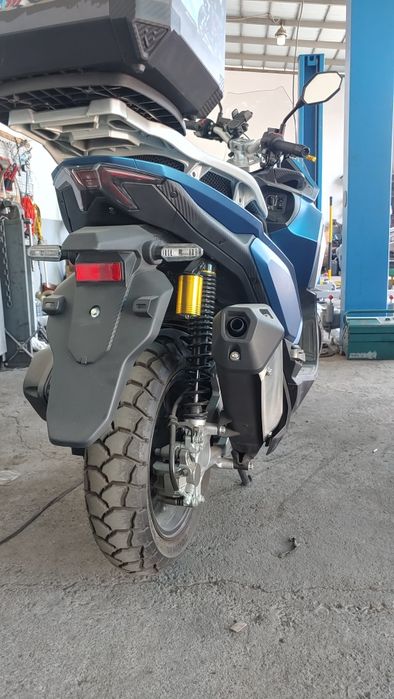 Osaka Leopard Макси скутер новый.