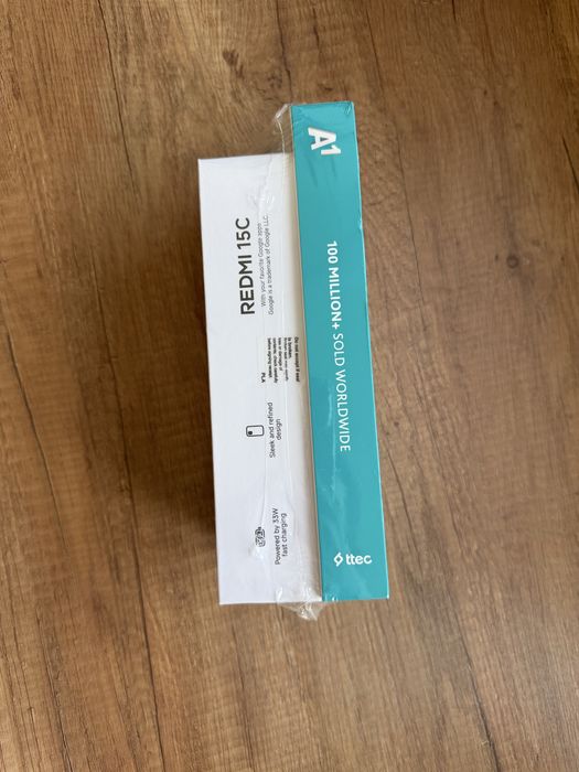 Чисто нов комплект - Redmi 15C Moonlight Blue 128 GB + Powerbank