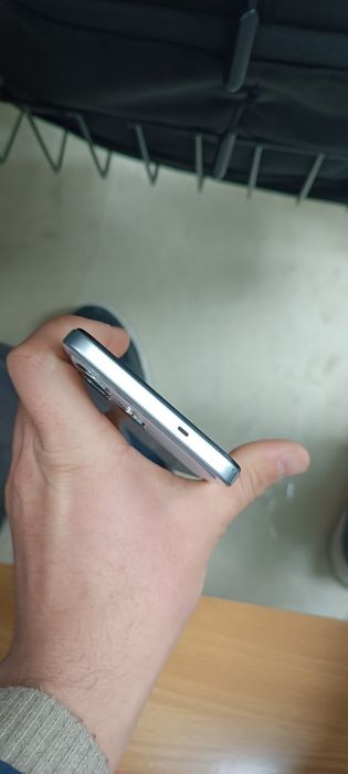 Tecno spark 40 8/128 gb