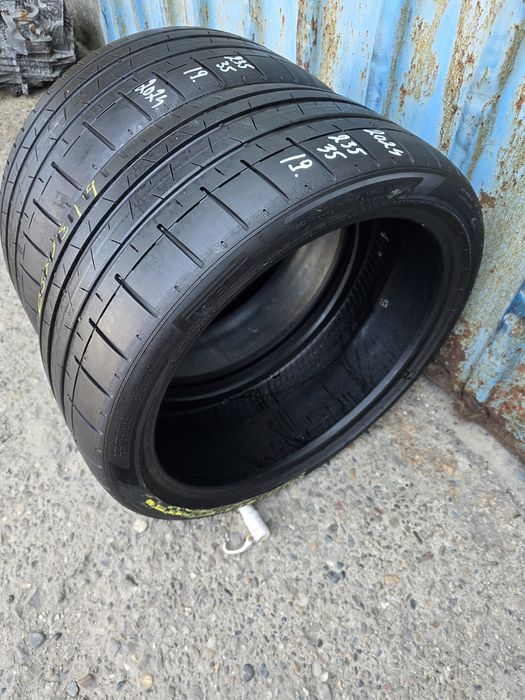 Anvelope Vară 235.35.19 Pirelli An 2024