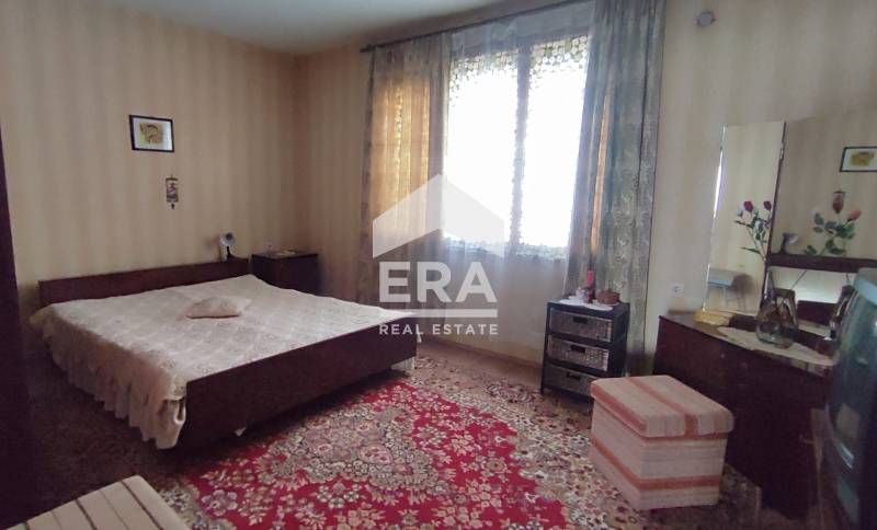 Многофамилна къща в гр. Сапарева баня