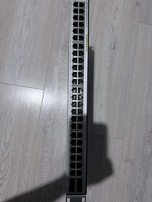 Switch HPE 1820-48G-PoE+ (370W)