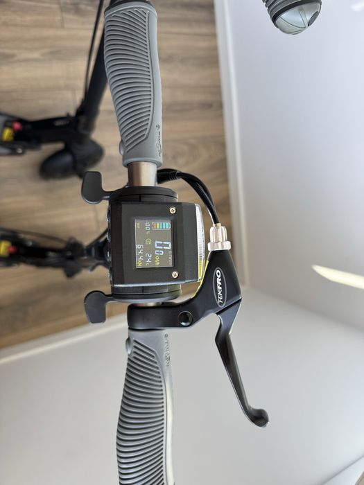 Trotinete electrice Etow GT - foarte putini km