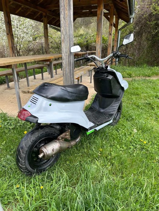 Yamaha booster 50cc 2t