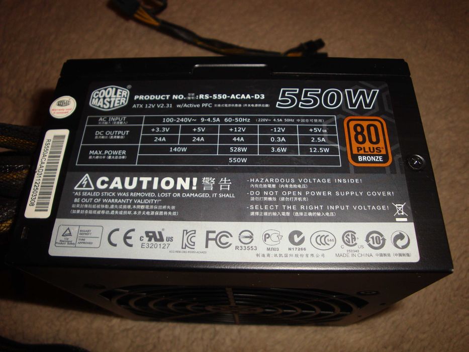 Sursa calculator cooler master GX550 550W 44A 12v 528w doar pe 12v