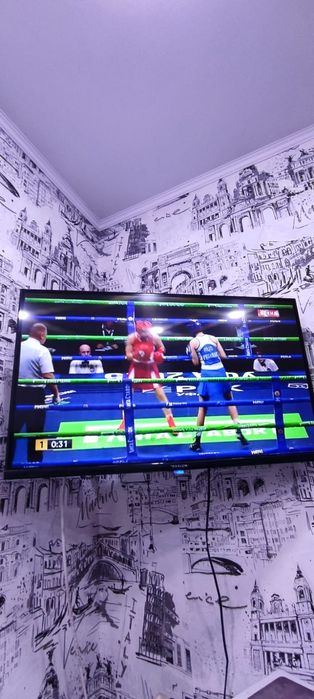 Продаётся телевизор в отличном состоянии.