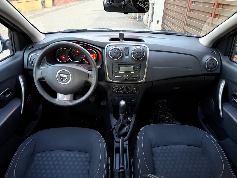 Dacia logan 1.2 MPI unic proprietar doar 100.000 km Reali !!