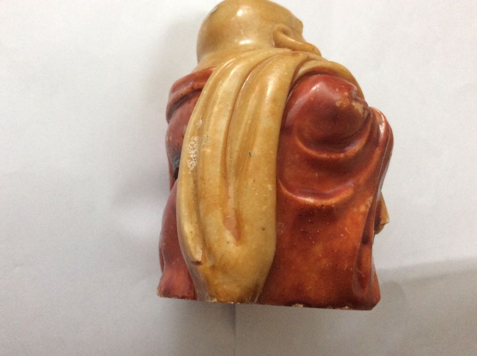 Statueta Buddha fericit si aducator de bogatie