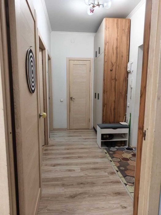 Продам 2 ком кв мкр БЕРЕКЕ