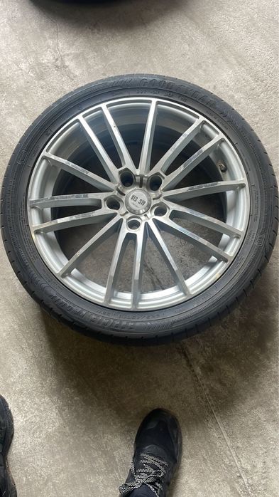 Продам диски вместе с резиной