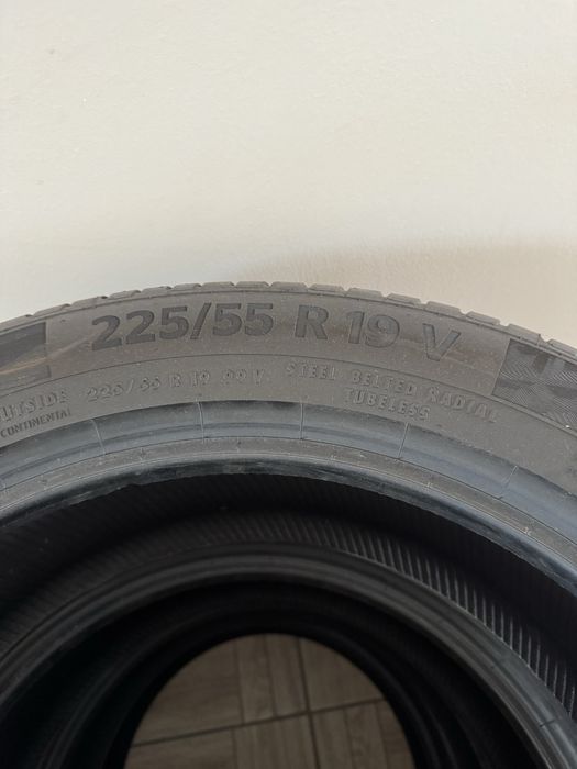 Продам шины Continental 225/55/R19