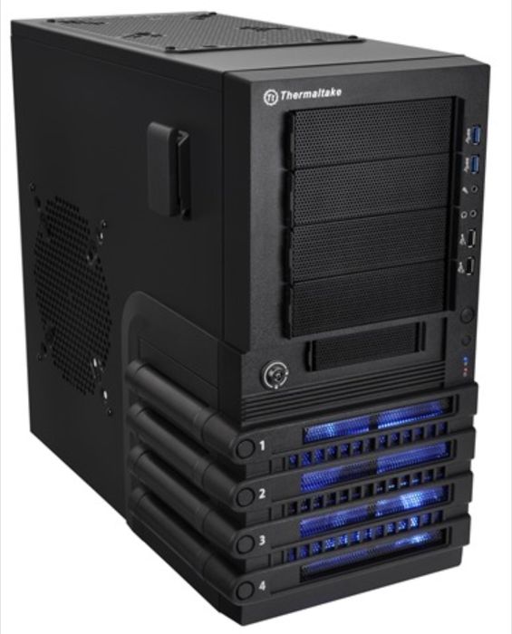 Vând carcasă Thermaltake Level 10 GTS neagră cu sursa Enermax