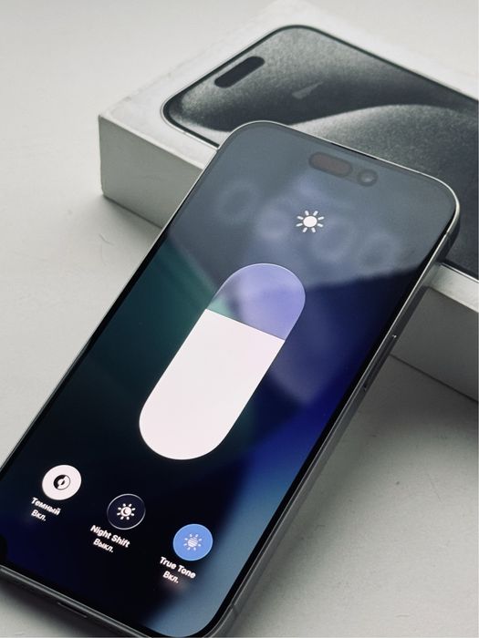 Продам iphone 15 pro 256