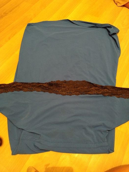 Отдам 2 пакета вещей