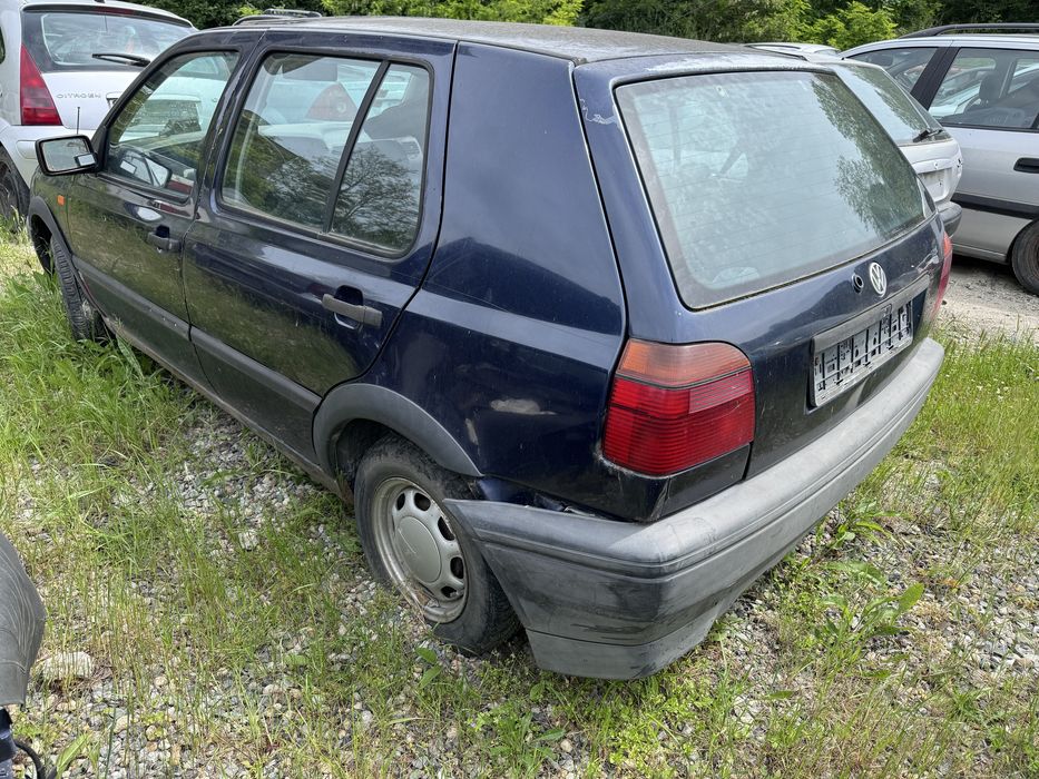 Vw Golf 3 1.9d 65hp 1996г На Части