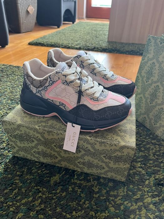 Gucci rhyton roz 40 Full Box