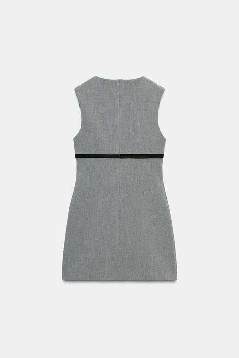 Нова Zara Стил и класа  , размер S , цена 25 евро !