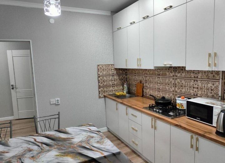 Сдам посуточно квартиру семейной паре