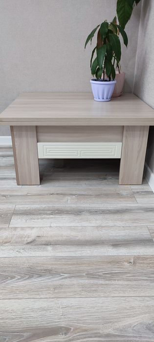 Продам стол трансформер.