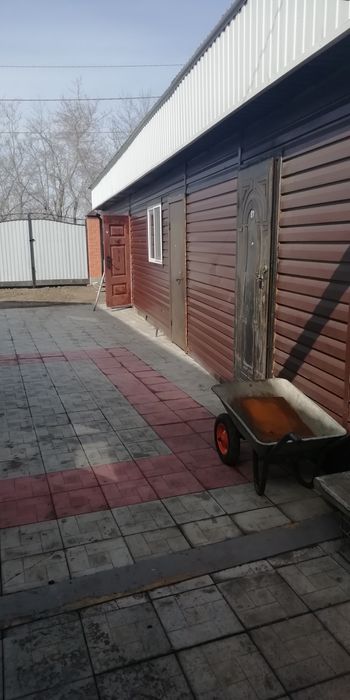 Дом теплый,светлый продам