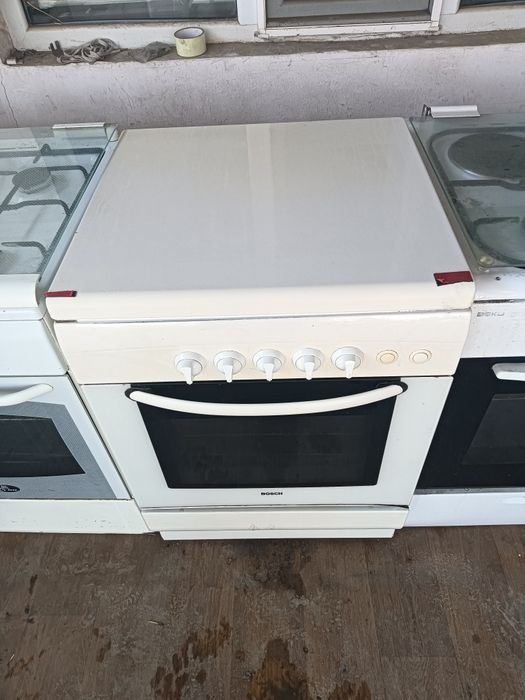 Продам газ плиту Bosch