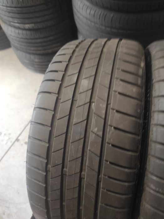 215/45/17 Bridgestone