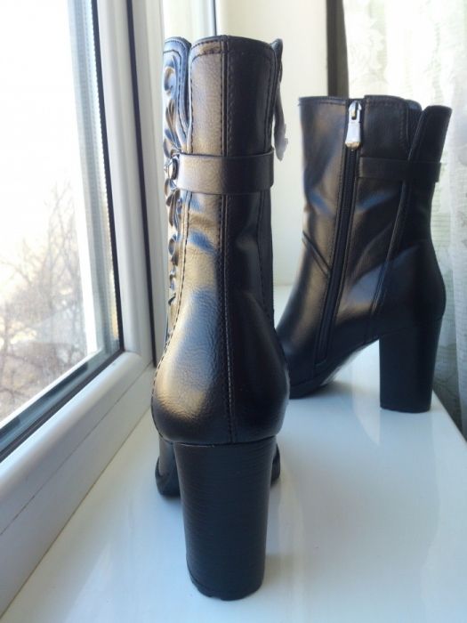 Новые сапожки женские