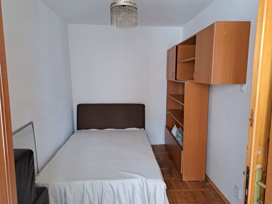 Inchiriez un apartament cu 2 camere in micro 6 Targoviste