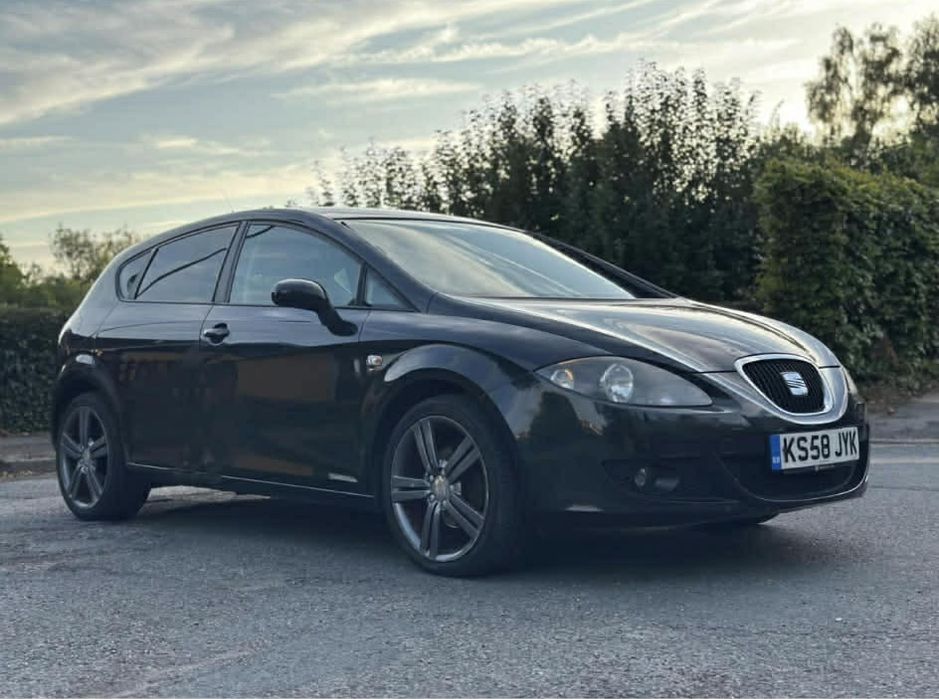 Seat Leone Negru