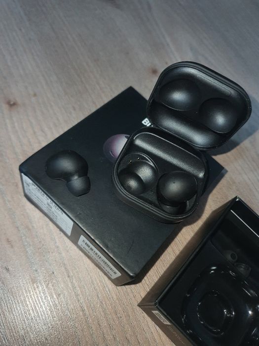 Срочно продаю galaxy buds 2 pro