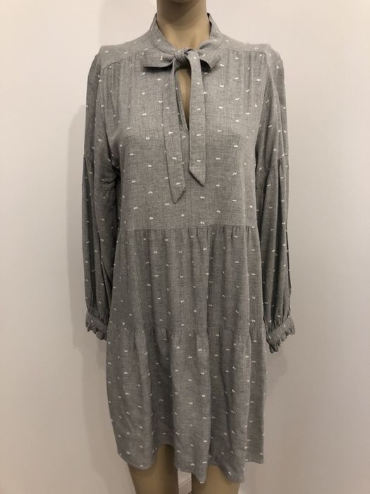 Rochie de zi cu perle