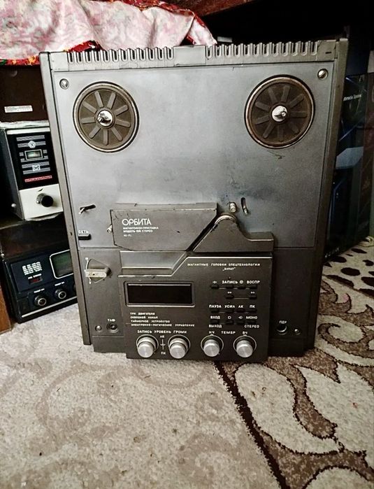 Katushechniy magnitafon Orbita 107 C Sotiladi