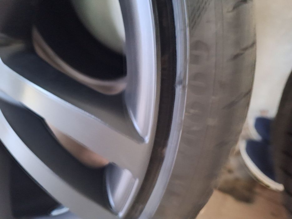 Джанти с гуми 20ки за( audi q7 ) -(порше]