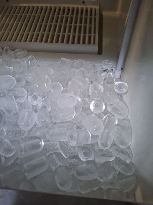 Ледогенератор 50 кг 24 часа