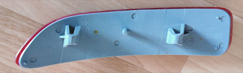 Задний бампера  катафот(левой)Ларгус кросс