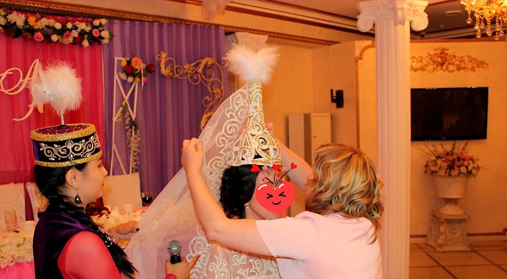 Продам платье для узату