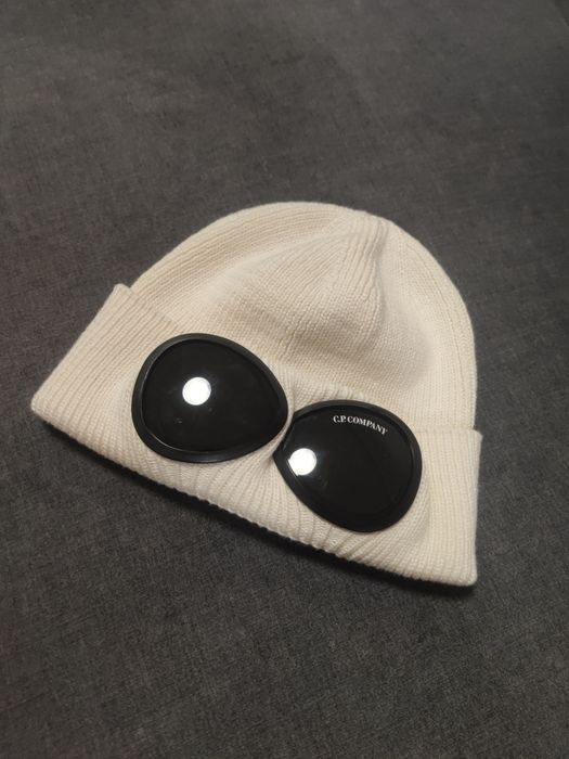 Cp company шапка