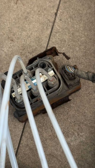 Compresor arc pneumatic cu butelie,bloc  supape Mercedes S-Class W221