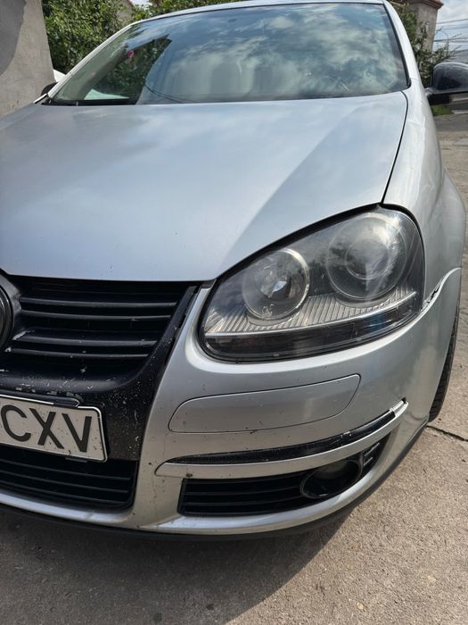 VOLKSWAGEN Jetta 2010 — imagine 3