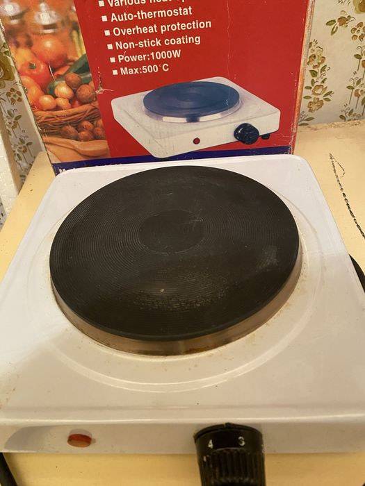 Продам утюг, электроплитку, электрообогреватель.