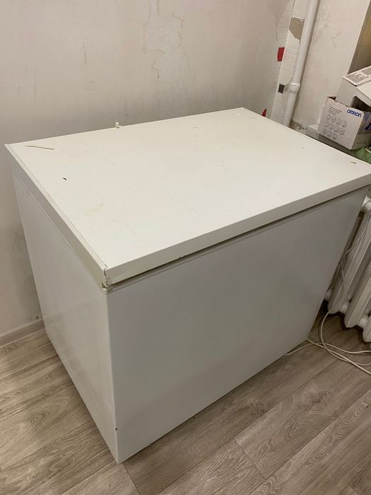 Срочно продам морозильную камеру.