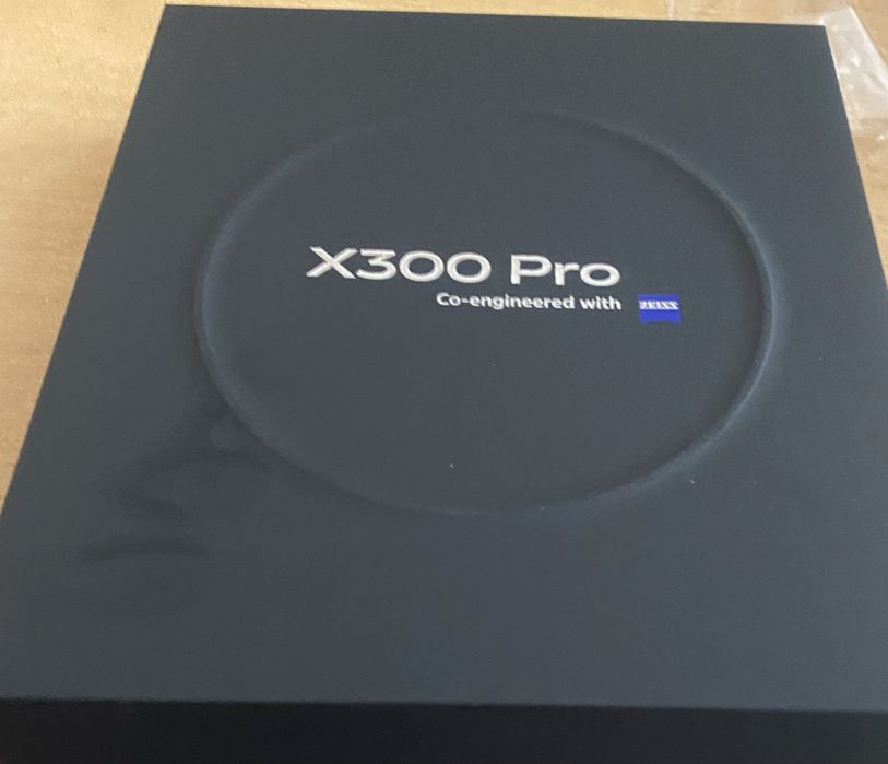 Vivo x300pro смарфон