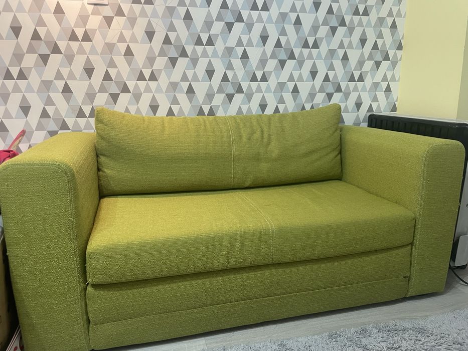 Canapea extensibila Ikea