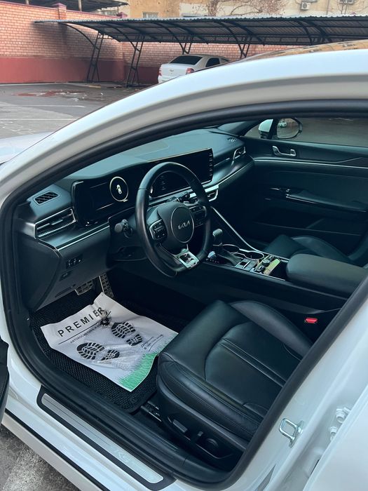 KIA K5 GT Line Plus +