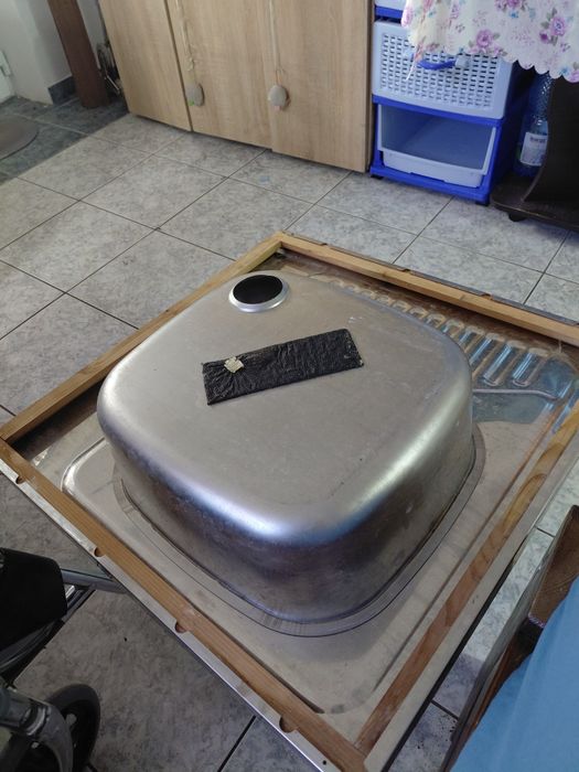 Ghiuveta inox  60×60
