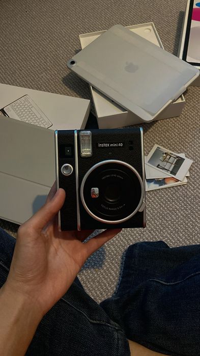 Fujifilm Instax Mini 99 (чёрный)