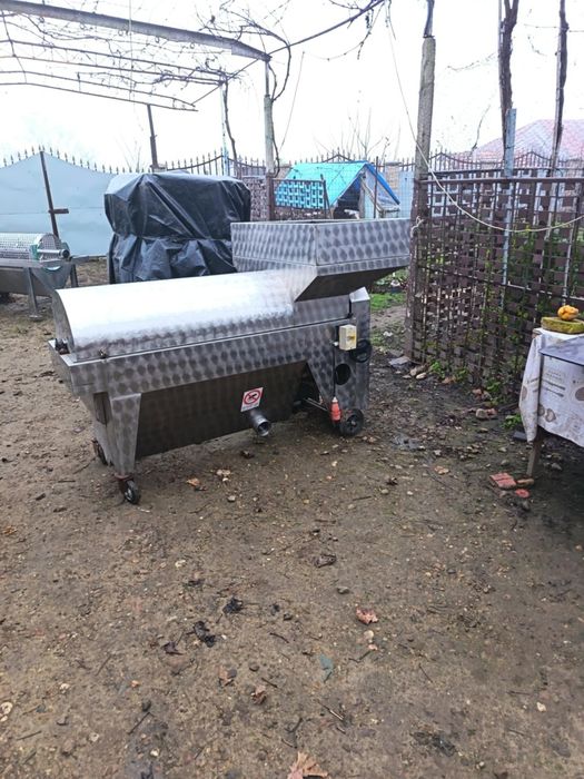 Zdrobitor struguri industrial