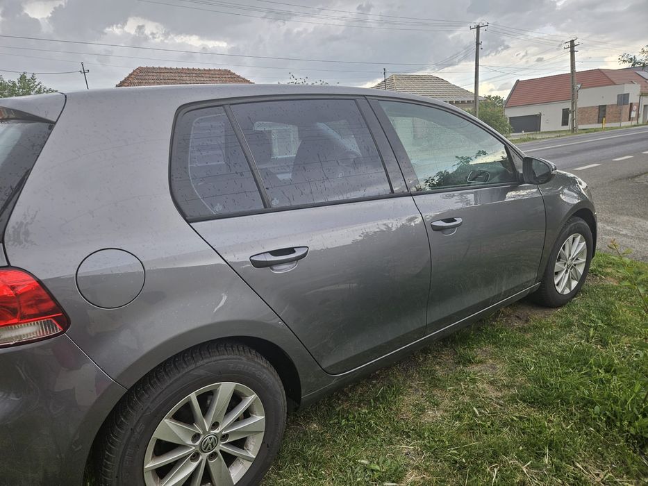 Volkswagen Golf VI 1.4MPI