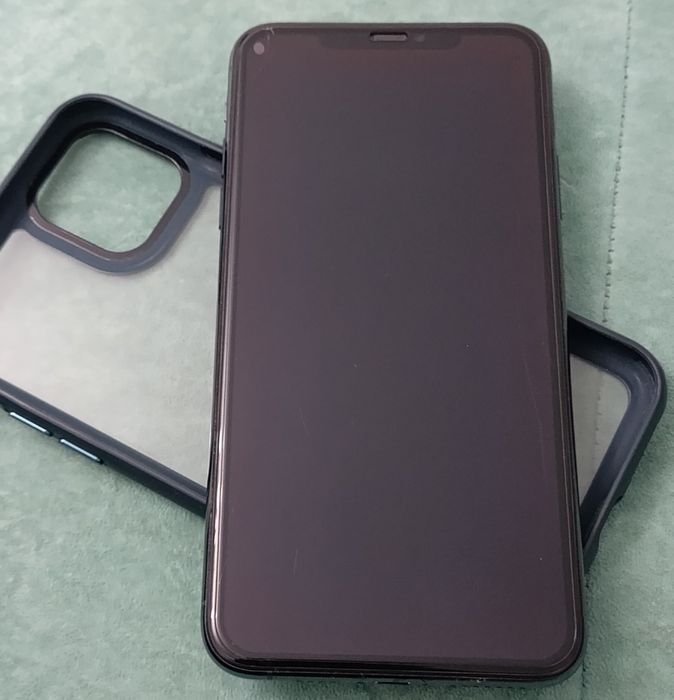Продам IPHONE 11 Pro Max
